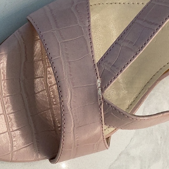 Nine West, Pink ,Mock Croc, Sandal, size 8 - Picture 8 of 8